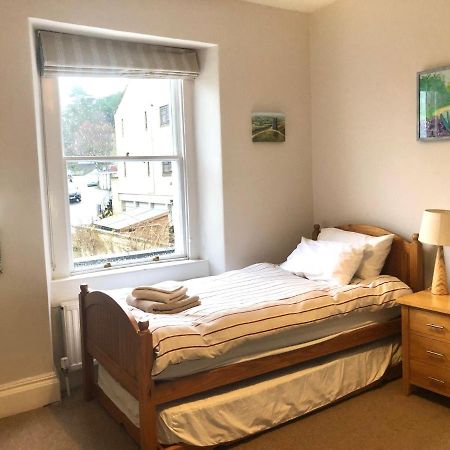 Lauras Townhouse Apartments Thomas Street Townhouse Μπαθ Εξωτερικό φωτογραφία