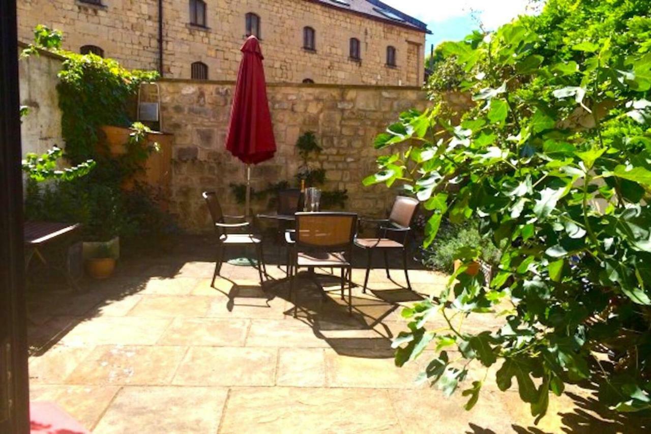 Lauras Townhouse Apartments Thomas Street Townhouse Μπαθ Εξωτερικό φωτογραφία