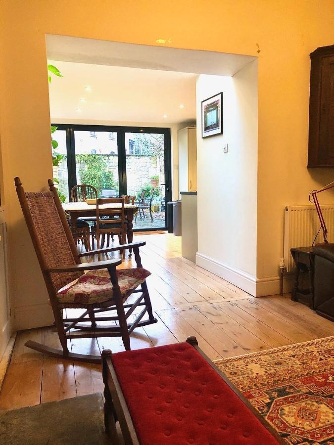 Lauras Townhouse Apartments Thomas Street Townhouse Μπαθ Εξωτερικό φωτογραφία
