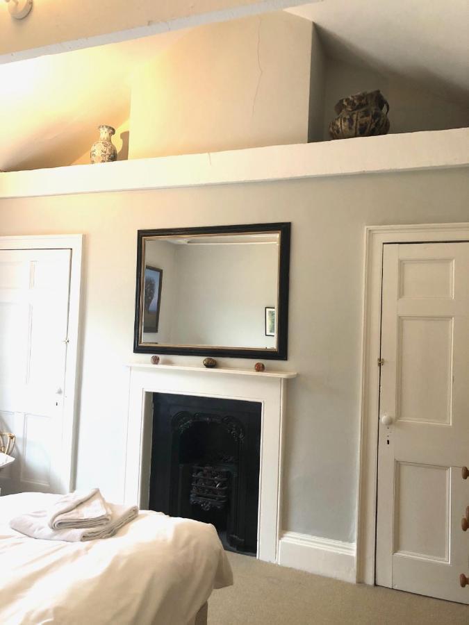 Lauras Townhouse Apartments Thomas Street Townhouse Μπαθ Εξωτερικό φωτογραφία